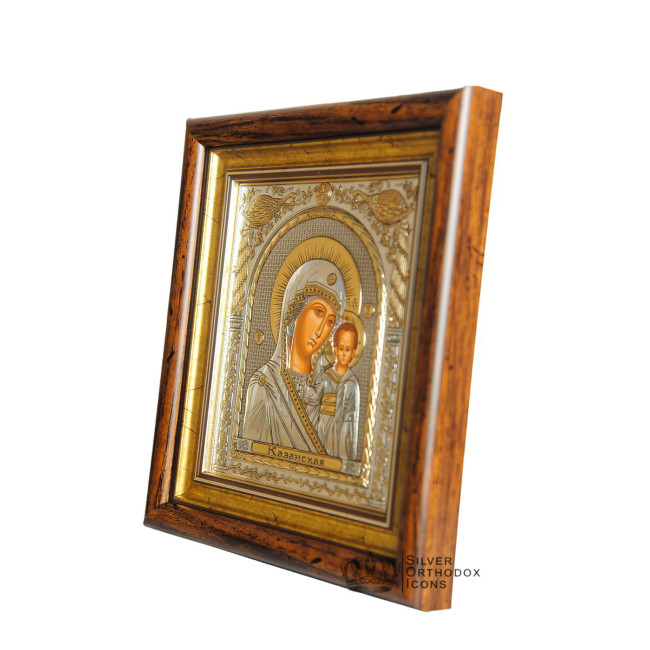 Ікона посріблена Казанська Божа Матір 23,3х25,7см прямокутної форми під склом