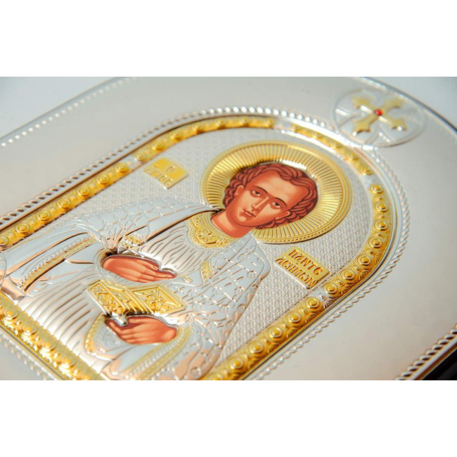 Ікона Святого Пантелеймона Цілителя, срібний оклад із позолотою в шкіряній оправі (20х25см)