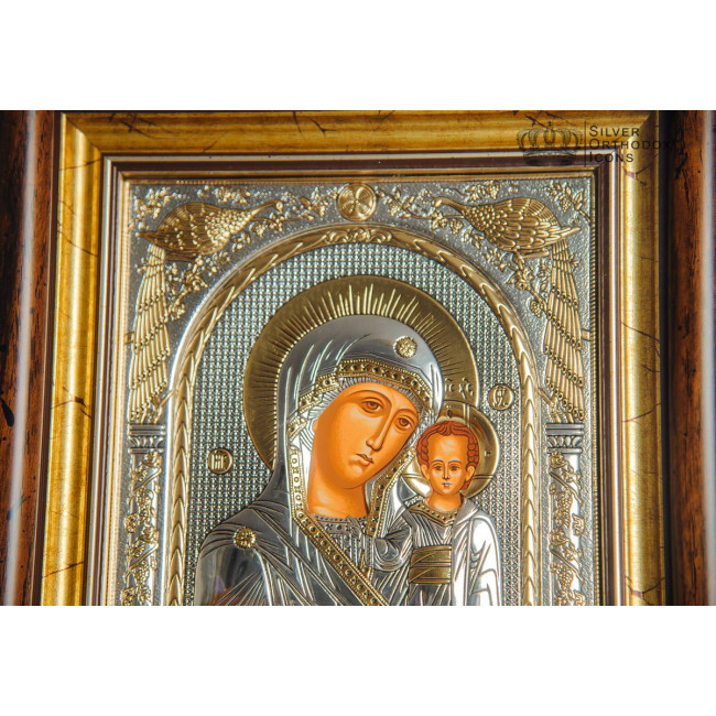 Ікона посріблена Казанська Божа Матір прямокутної форми під склом 15,5 х 17,0 см